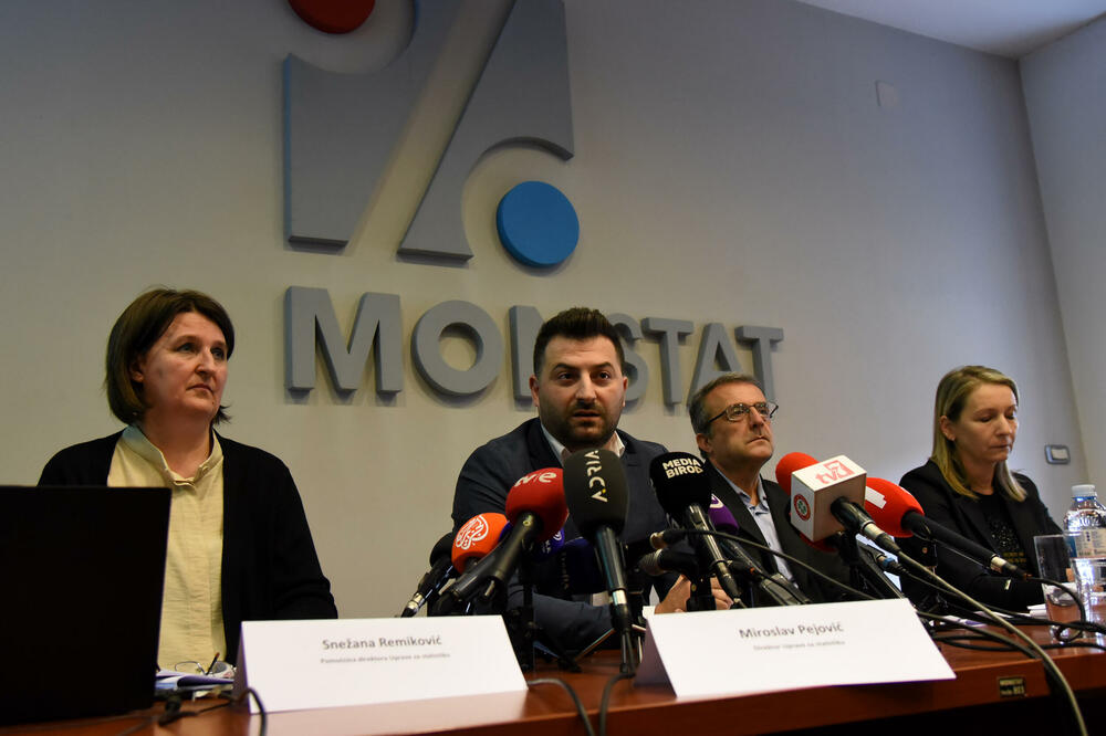 Sa pres konferencije, Foto: Luka Zeković