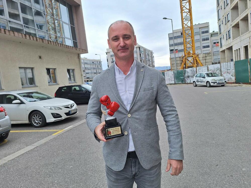 Blažo nastavio porodičnu tradiciju i sa najvećim sudijskim zvanjem nada se pozivu za OI u Parizu