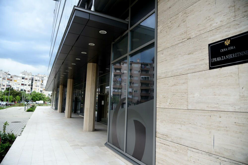 Uprava dostavila akcioni plan, ali još nije i izvještaj o tome šta je preduzeto, Foto: Boris Pejović