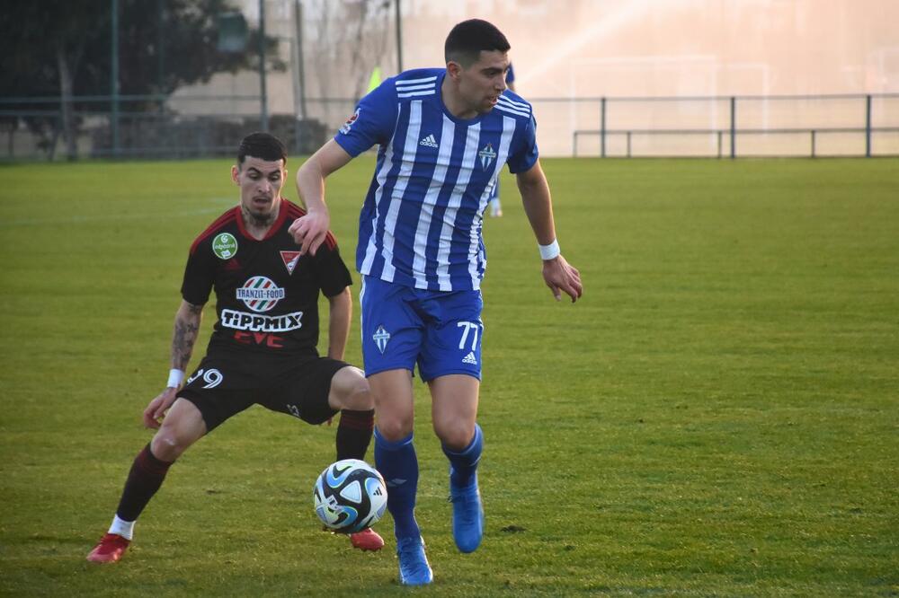 Ivan Bojović na meču protiv Debrecina, Foto: FK Budućnost