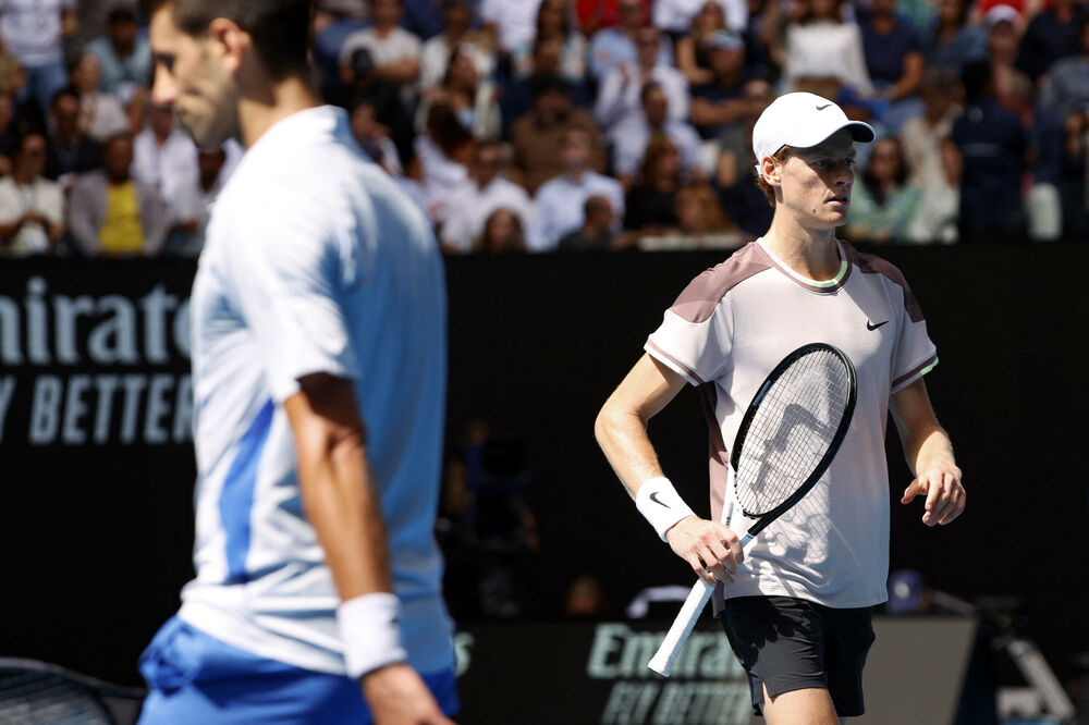 Siner i Đoković tokom današnjeg polufinala, Foto: Reuters