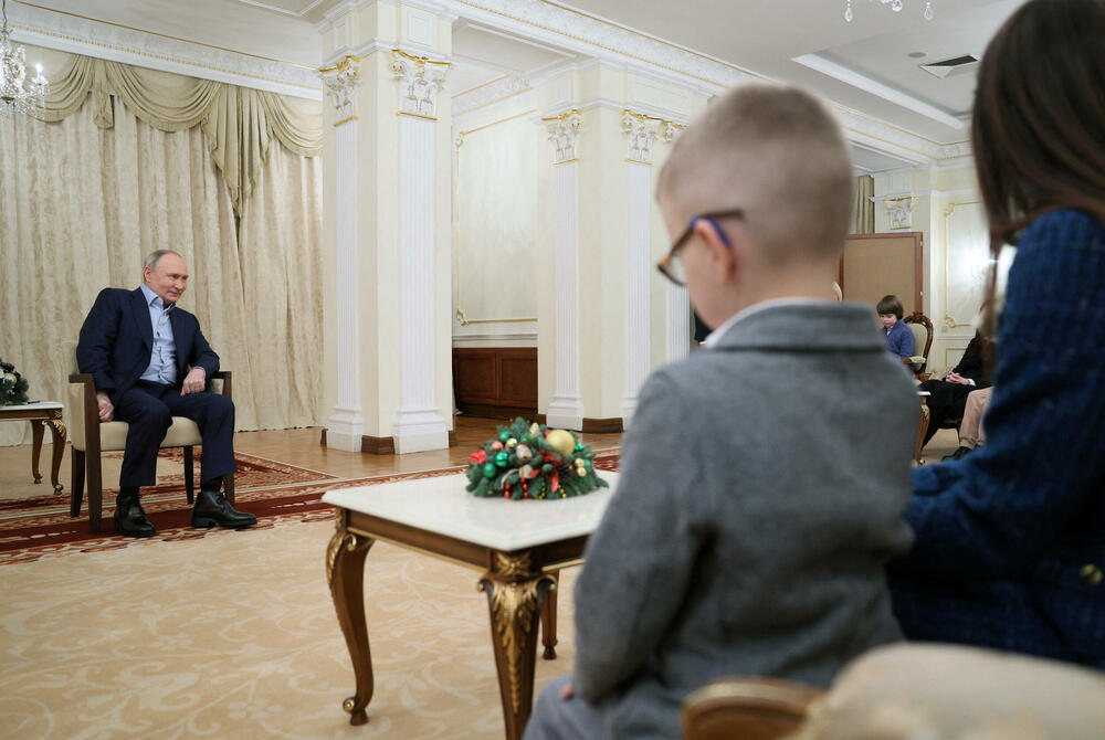 Putin na sastanku sa rodbinom vojnika koji su poginuli u Ukrajini