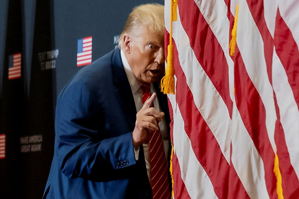 Bivši predsjednik SAD i republikanski predsjednički kandidat, Donald Tramp, vodi kampanju u Klintonu, Foto: Reuters
