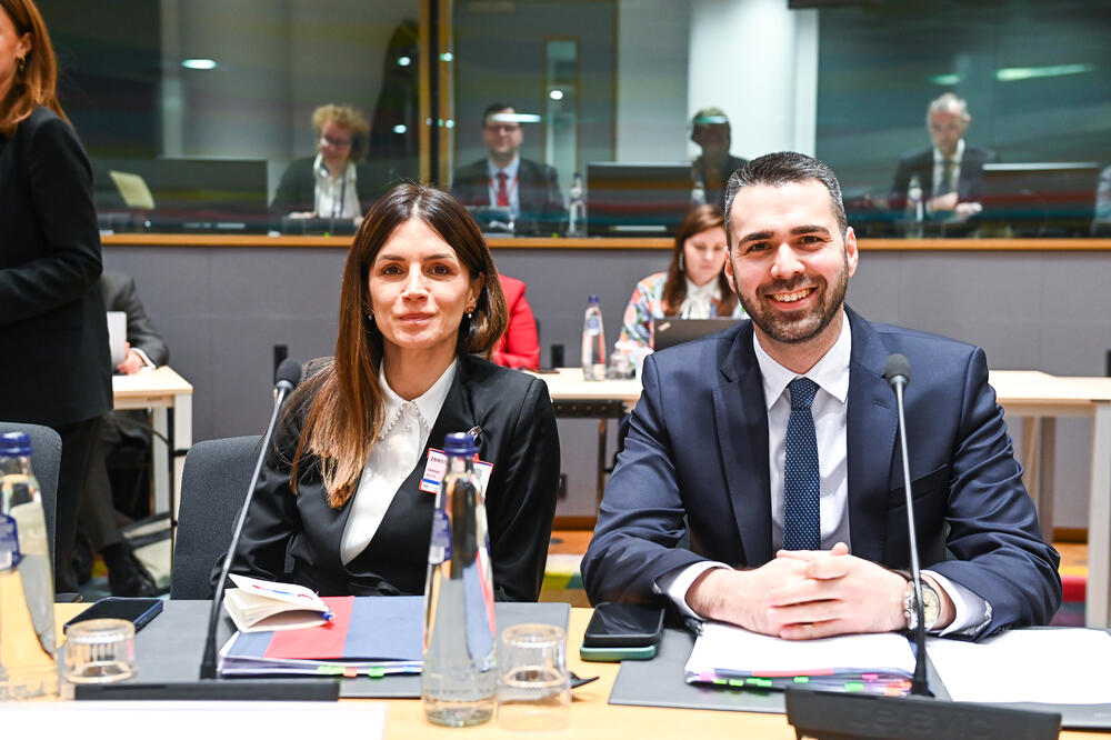 <p>Iz kabineta predsjednika Vlade Milojka Spajića su rekli da su tokom konferencije "posebno istaknuta imenovanja u pravosuđu, koja su nakon više godina omogućila nastavak ispunjavanja mjerila u poglavljima 23 i 24"</p>