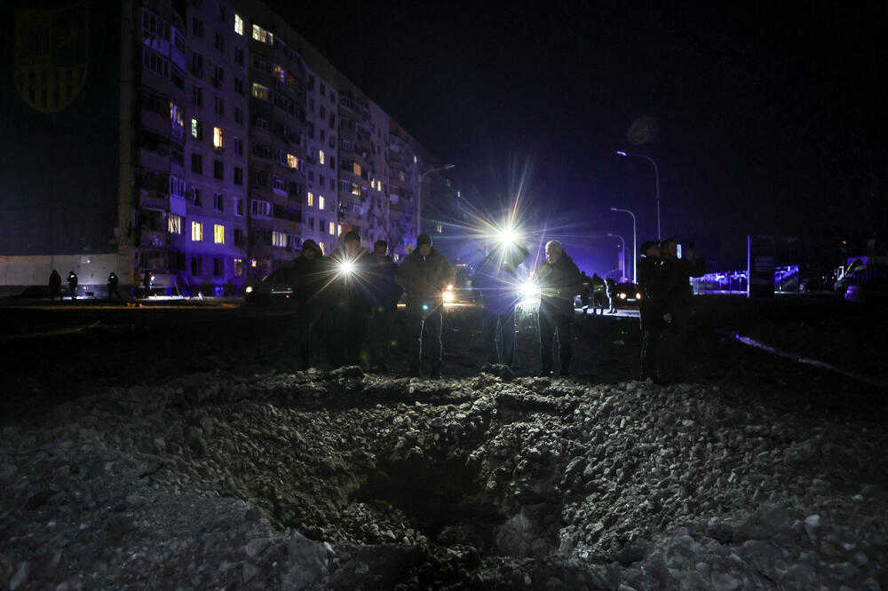 Consequences of a drone strike: Crater in Kharkiv, Photo: Reuters
