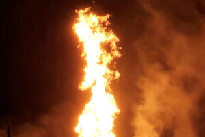 SAD: Eksplozija na gasovodu u Oklahomi, plamen doseže visinu od...
