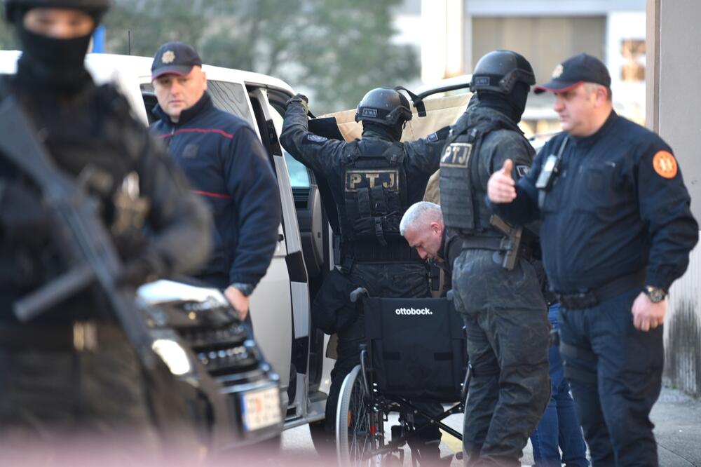 Danas tokom privođenja Camgoza u ODT, Foto: Boris Pejović