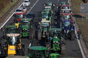 Belgian farmers blocked highways across the country