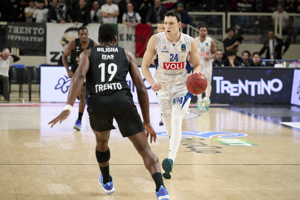 Nikola Tanasković je bio najbolji sa 19 poena i osam skokova, Foto: Aquila Basket Trento