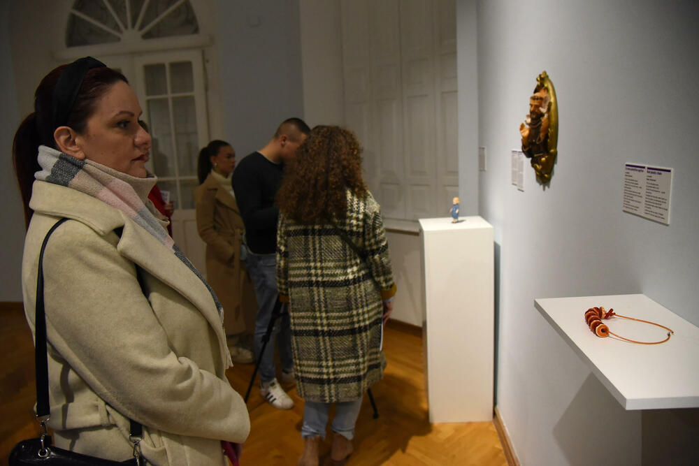 Muzej prekinutih veza