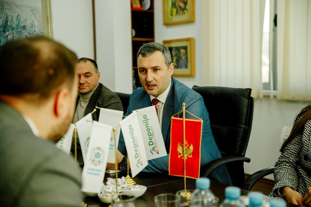 Rakčević posjeta Deponiji, Aleksandar Božović