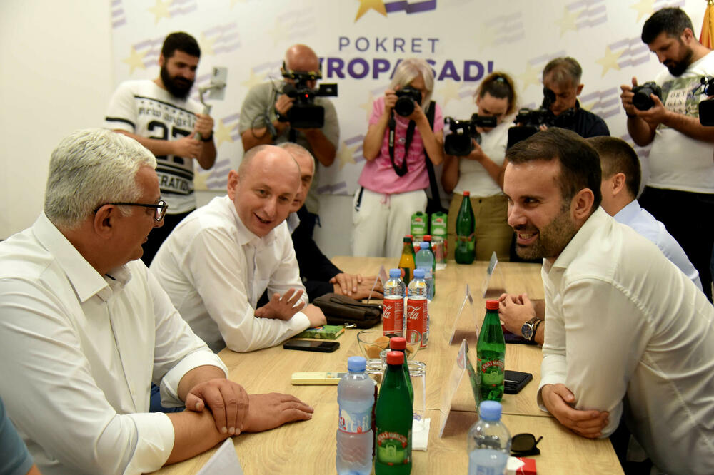 “Postignut dogovor s premijerom”: Mandić i Knežević na jednom od sastanaka sa Spajićem, Foto: BORIS PEJOVIC