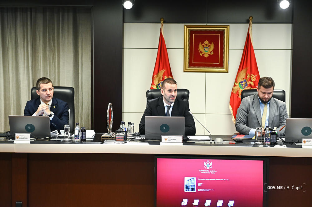 Sa sjednice, Foto: Bojana Ćupić/Vlada Crne Gore