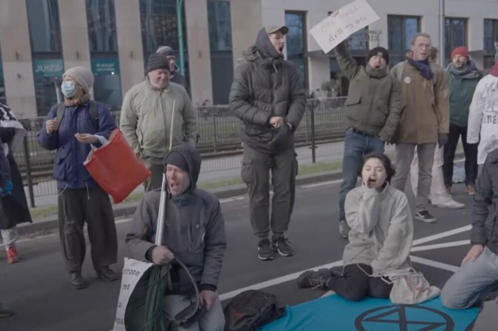 Sa jednog od protesta pokreta "Extinction Rebellion", Foto: Screenshot/Youtube