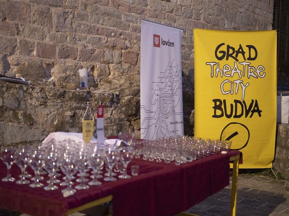 Inadequate financing of events could seriously threaten the most famous festival in Budva: City Theater