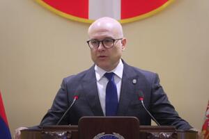 Vucevic: The opposition divides citizens into acceptable and...