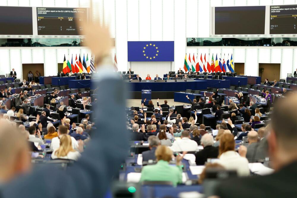 Za usvajanje rezolucije glasao je 461 poslanik EP, Foto: Beta