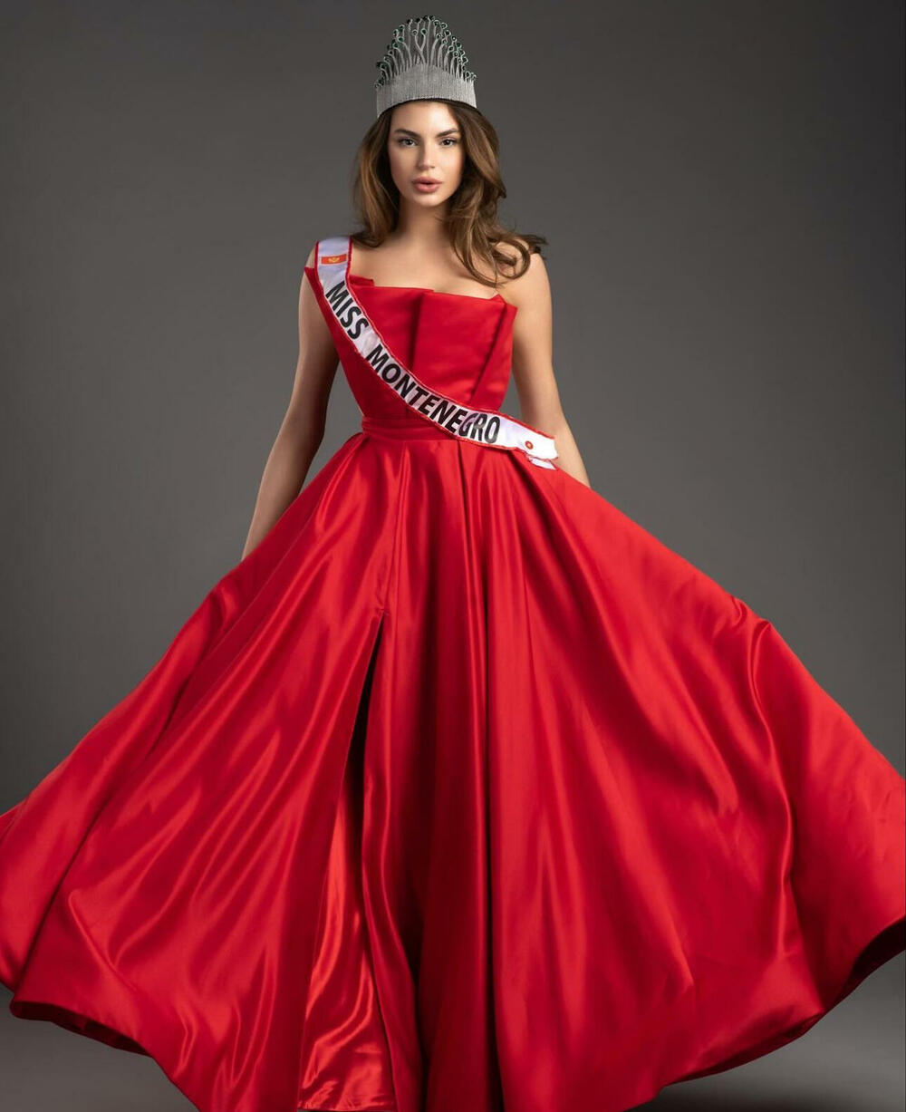 Anđela Vukadinović