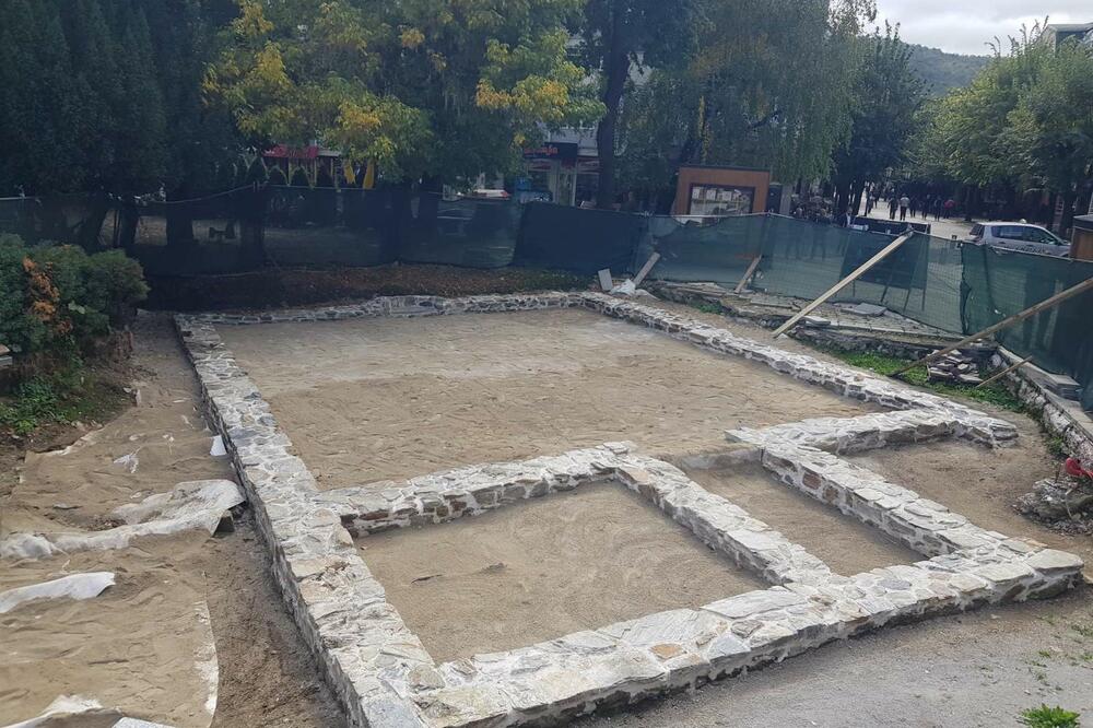 Ostaci vjerskog objekta- džamije iz 18. vijeka, Foto: Jadranka Ćetković