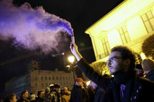Gathering in Budapest: They demand the resignation of the president because of the pardon in...