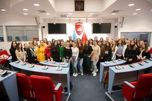 Radionice za učenice iz Bijelog Polja povodom Međunarodnog dana...