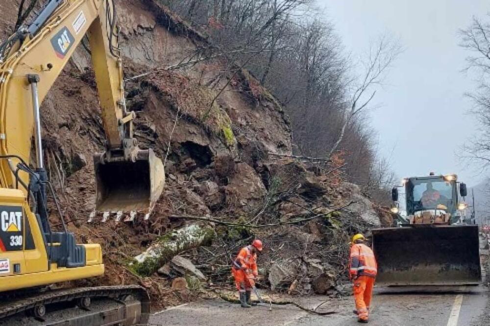Ilustracija, Foto: Facebook/Oči Podgorice