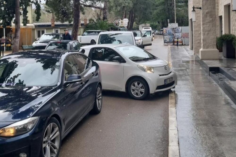 Detalj iz Budve, Foto: Čitalac Vijesti