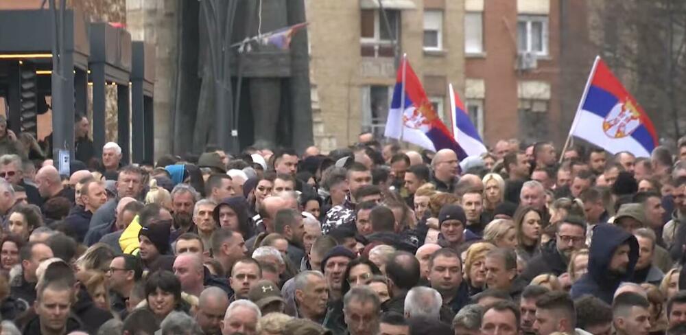 Protest sjeverna mitrovica, dinar, kosovo, sjeverna mitrovica