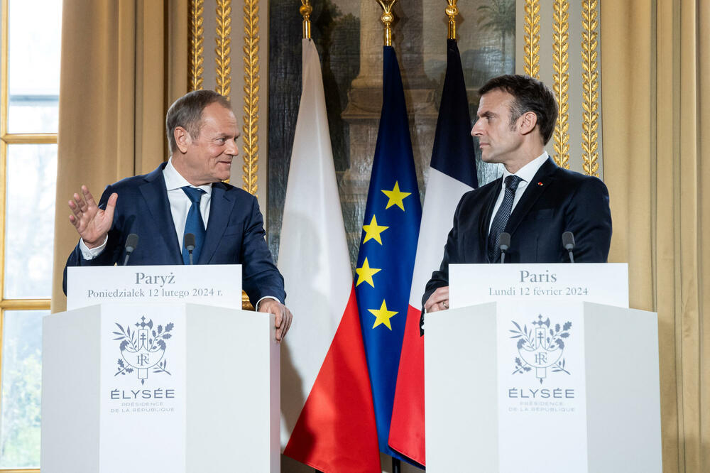 Tusk i Makron, Foto: Reuters