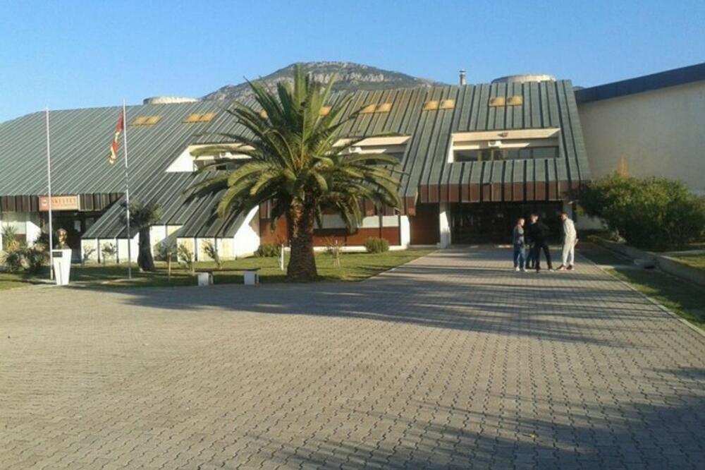 Srednja stručna škola Bar, Foto: SSŠ