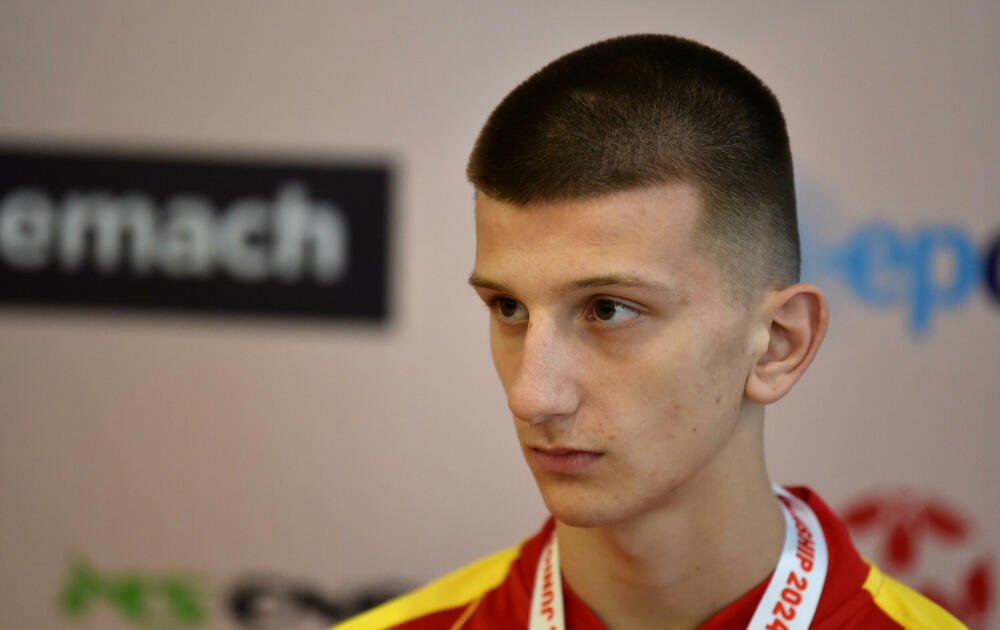 <p>Radunović je pohvalio rad selektora Dejana Ivanovića i Slađana Mikulića, kao i podršku i doprinos ostalih članova selektorskog tima u Tbilisiju</p>