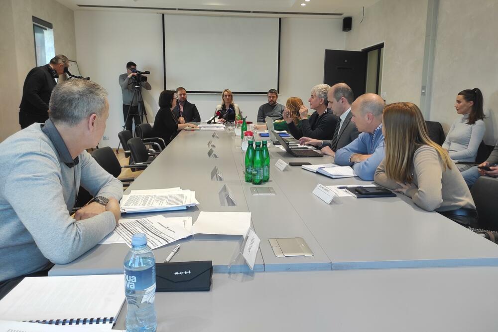 Sa sjednice, Foto: Mirko Kotlaš