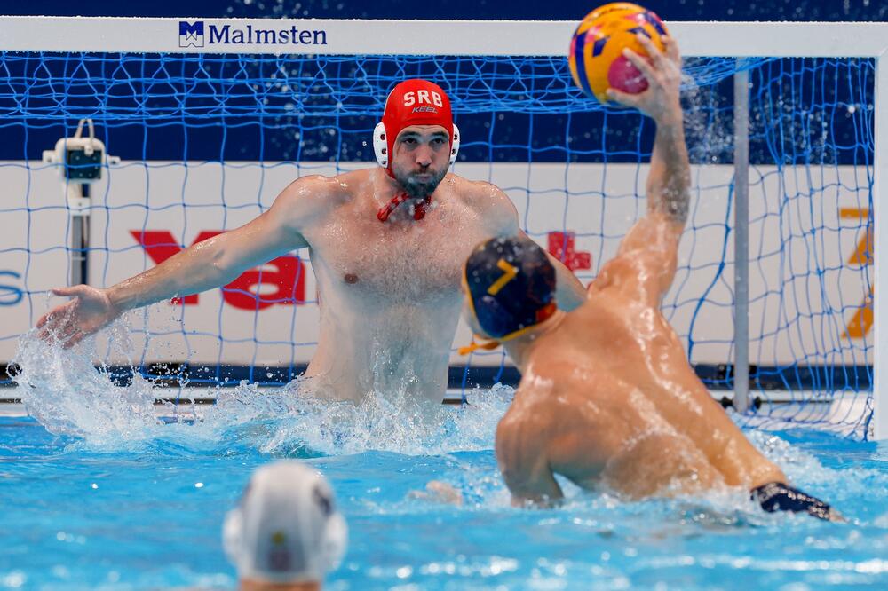 U posljednoj sekundi odbranio šut kolege Vogela: Golman Srbije Radoslav Filipović, Foto: VSS (Facebook)