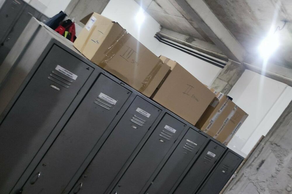 Uniforme spakovane za dostavu, Foto: Privatna arhiva