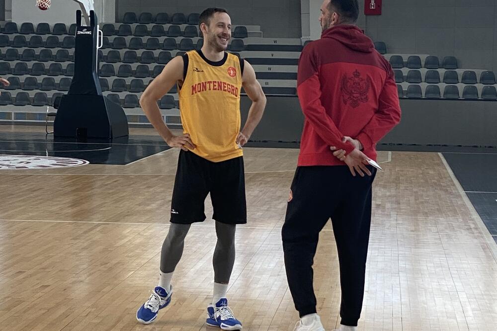 Vladimir Mihailović i selektor Boško Radovič, Foto: KSCG
