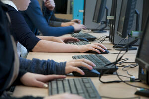 MPNI: The installation of computer equipment in schools in Zeta and...