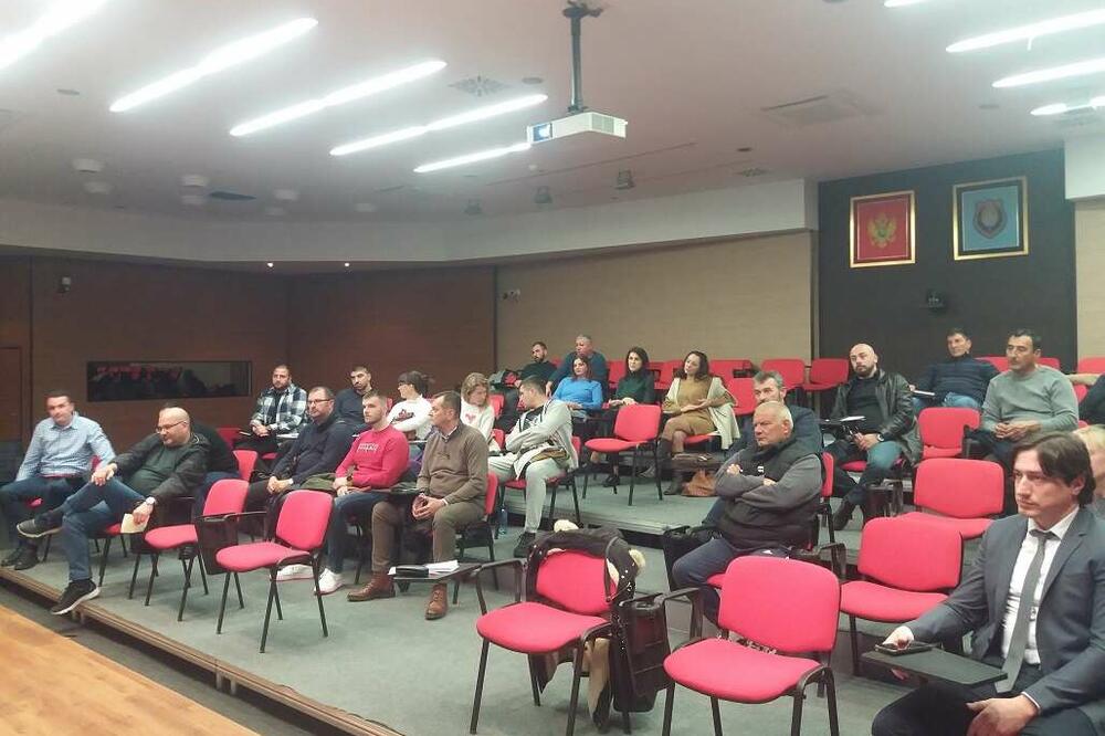 Sa javne rasprave, Foto: Siniša Luković