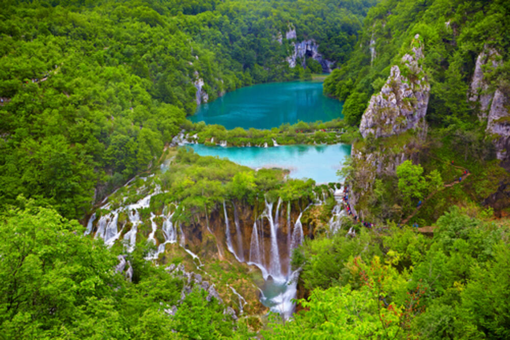 Plitvice lake are UNESCO World Heritage