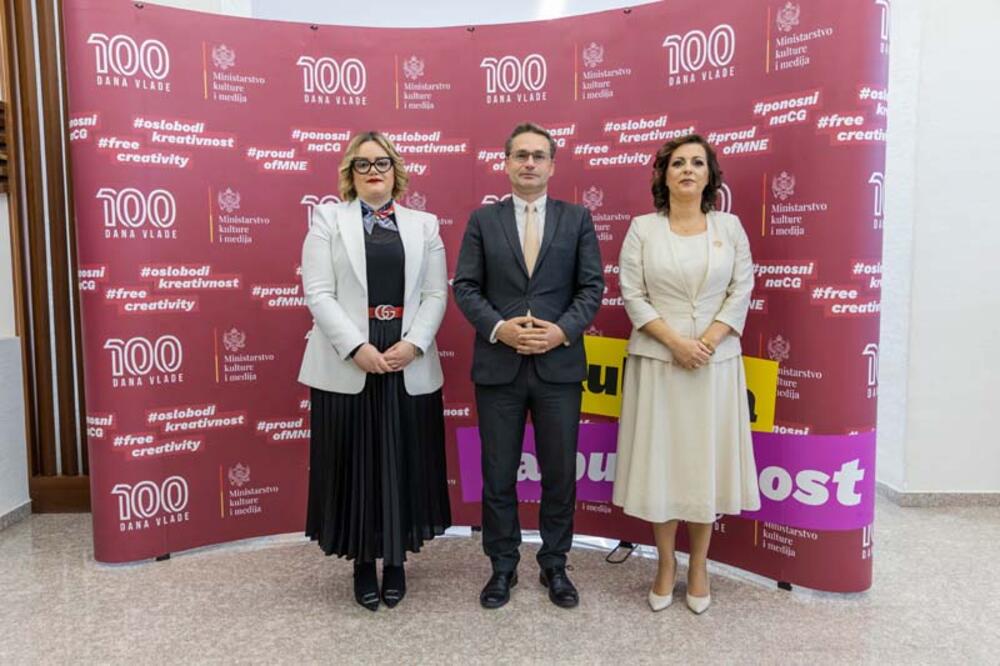 <p>Ministarka kulture i medija, Tamara Vujović, istakla je da kultura mora biti prepoznata kao generator razvoja i promocije, što doprinosi ukupnom društveno-ekonomskom razvoju</p>