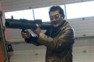A Japanese mobster tried to sell uranium and plutonium, he is threatened...