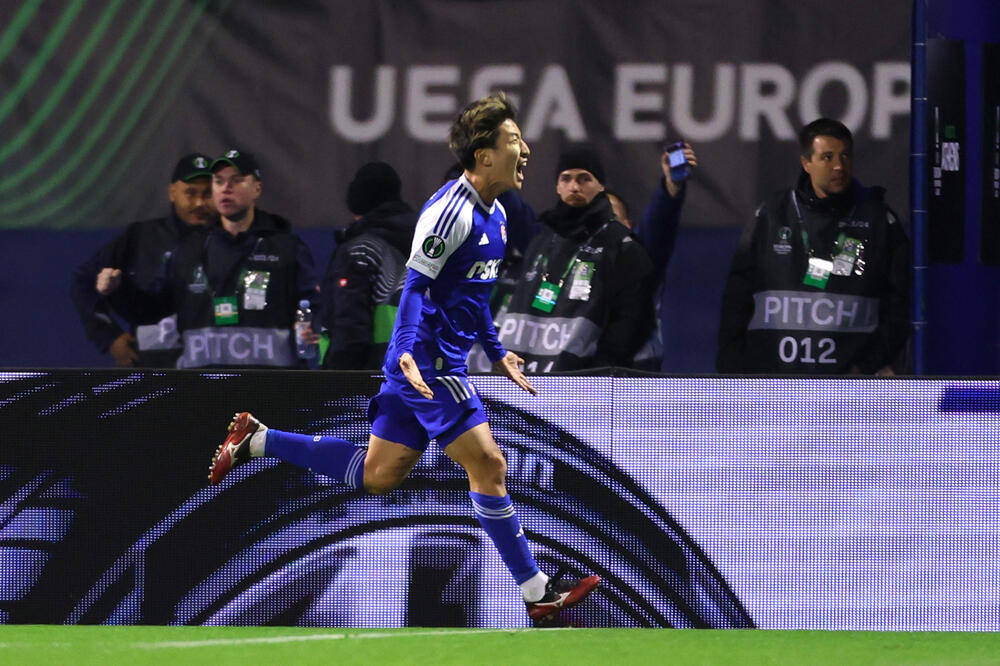 Japanac je znao da proslavi gol za prolazak Dinama, Foto: REUTERS