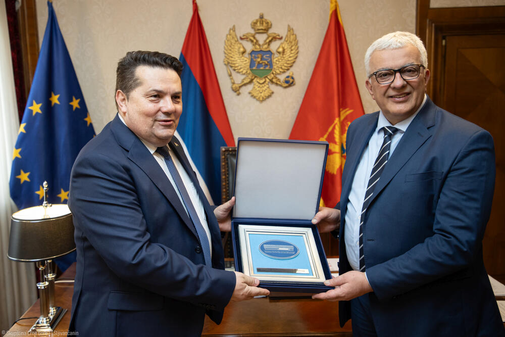 <p>Iz Skupštine Crne Gore je saopšteno da se tokom sastanka govorilo o procesima evropskih integracija i razvoju ekonomske saradnje</p>