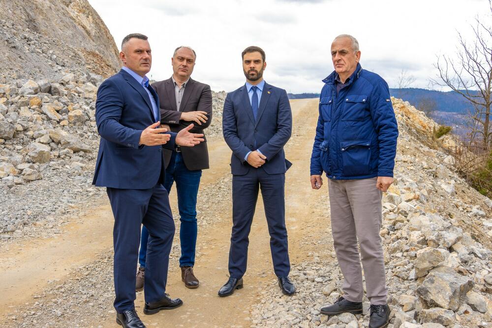 Radulović tokom obilaska, Foto: Ministarstvo saobraćaja i pomorstva