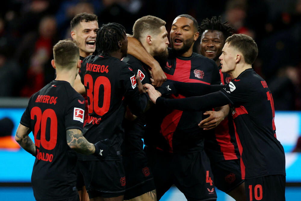 Bajer slavi gol za rekord Roberta Andriha, Foto: REUTERS