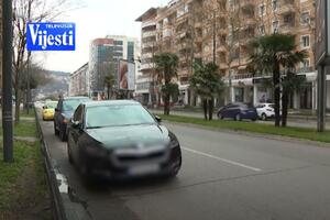 Nepropisno parkiranje svakodnevica u Podgorici, nedovoljno šest...