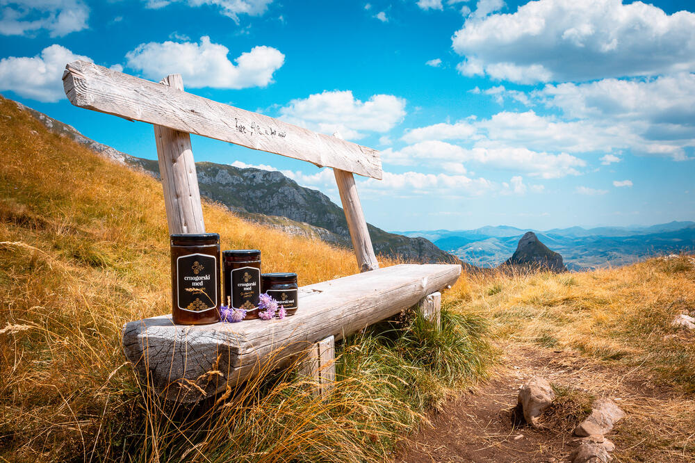 Crnogorski med, Foto: Kuća meda