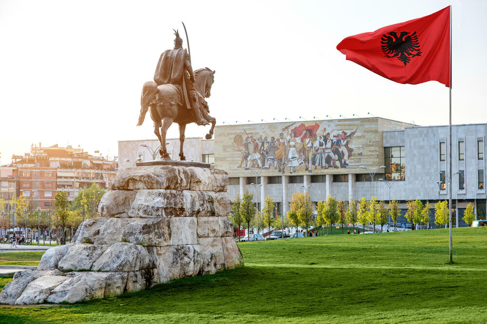 Tirana (ilustracija), Foto: Shutterstock