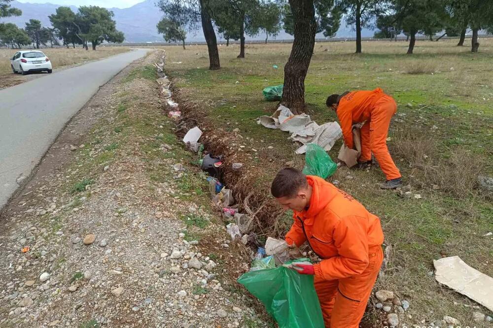 Detalj sa akcije, Foto: Čistoća Podgorica