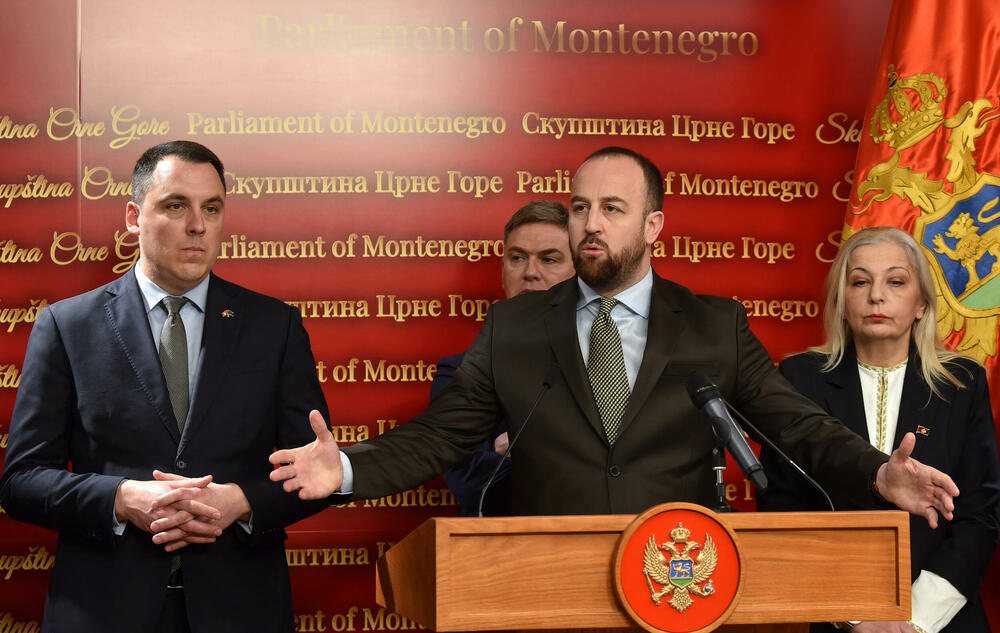 <p>U inicijativi su, rekao je, naveli nekoliko razloga zašto je Mandić nedostojan</p>