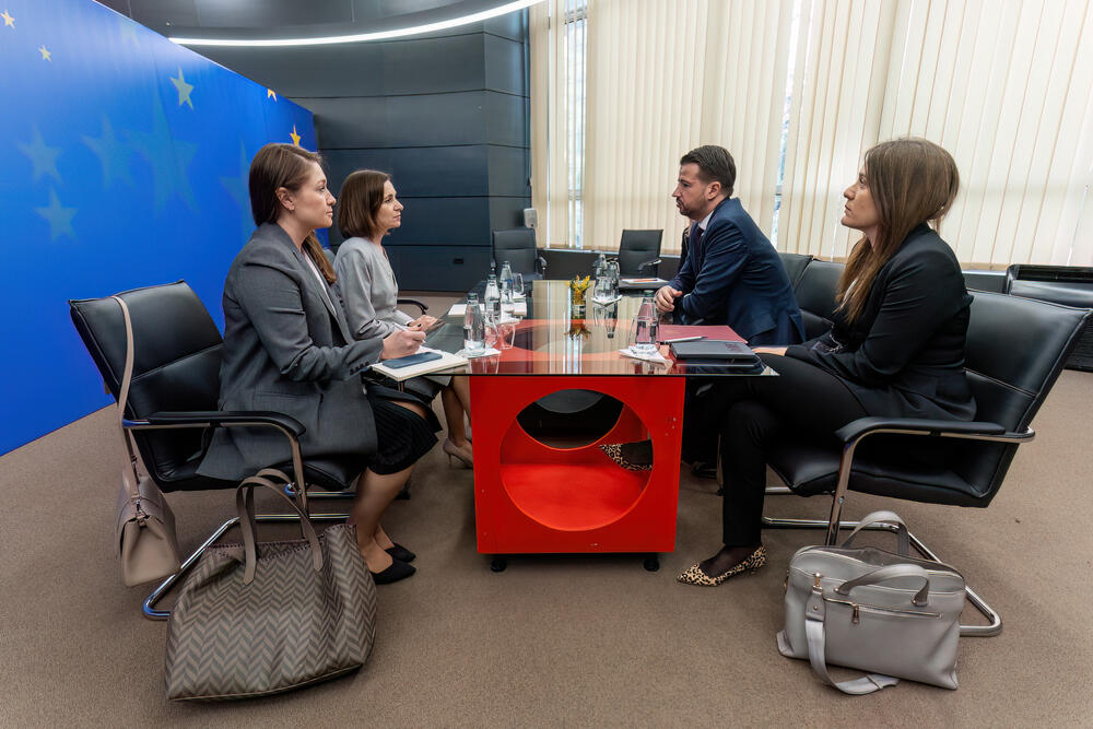 <p>Milatović se tokom Samita, između ostalih, sastao sa predsjednicom Moldavije Majom Sandu i predsjednikom Ukrajine Volodimirom Zelenskim</p>